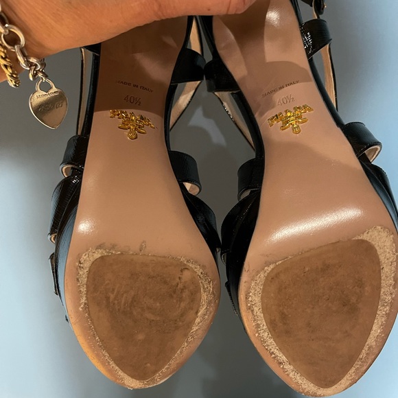 Black Prada Vernice heels - Picture 4 of 5
